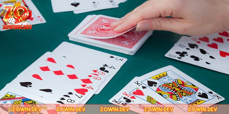 Liêng ZOWIN – Khám Phá tựa game Bài Ba Lá Hấp Dẫn 2 Một số thuật ngữ người chơi cần biết